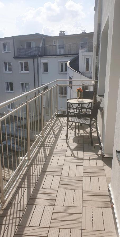 Moderne Zweizimmerwohnung เอสเซน ภายนอก รูปภาพ