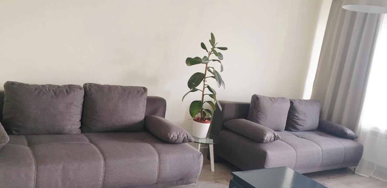 Moderne Zweizimmerwohnung เอสเซน ภายนอก รูปภาพ